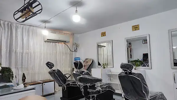 سالن راضیه الهامیان